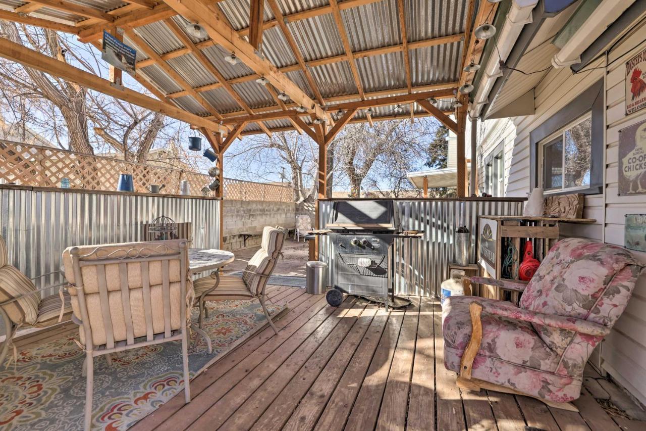 Cozy And Vintage Cedar City Apartment With Fire Pit! Exterior foto