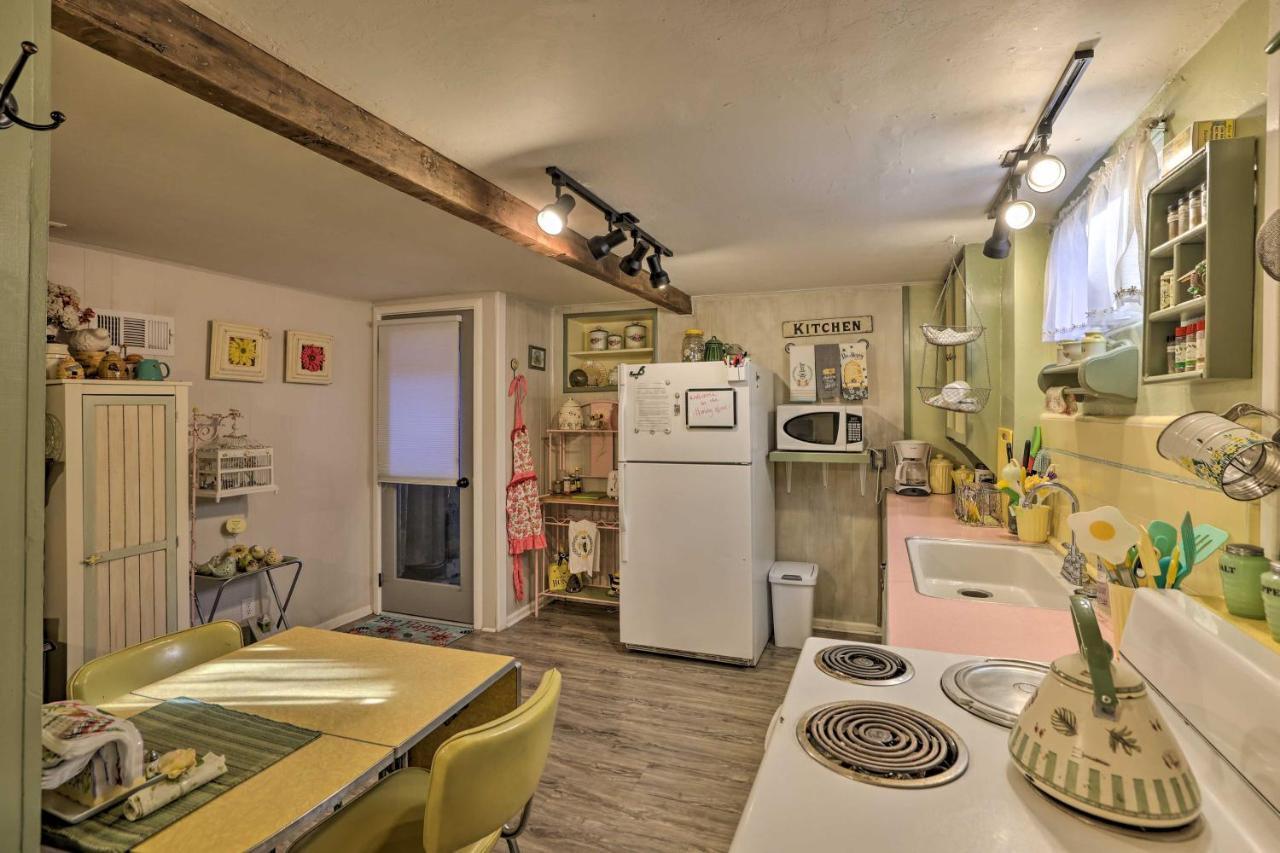 Cozy And Vintage Cedar City Apartment With Fire Pit! Exterior foto